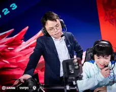 太感动了！老将SolomonKindley率队晋级超级碗今日凌晨，球迷高呼：‘传奇回来了！’-solomoncity是哪个国家